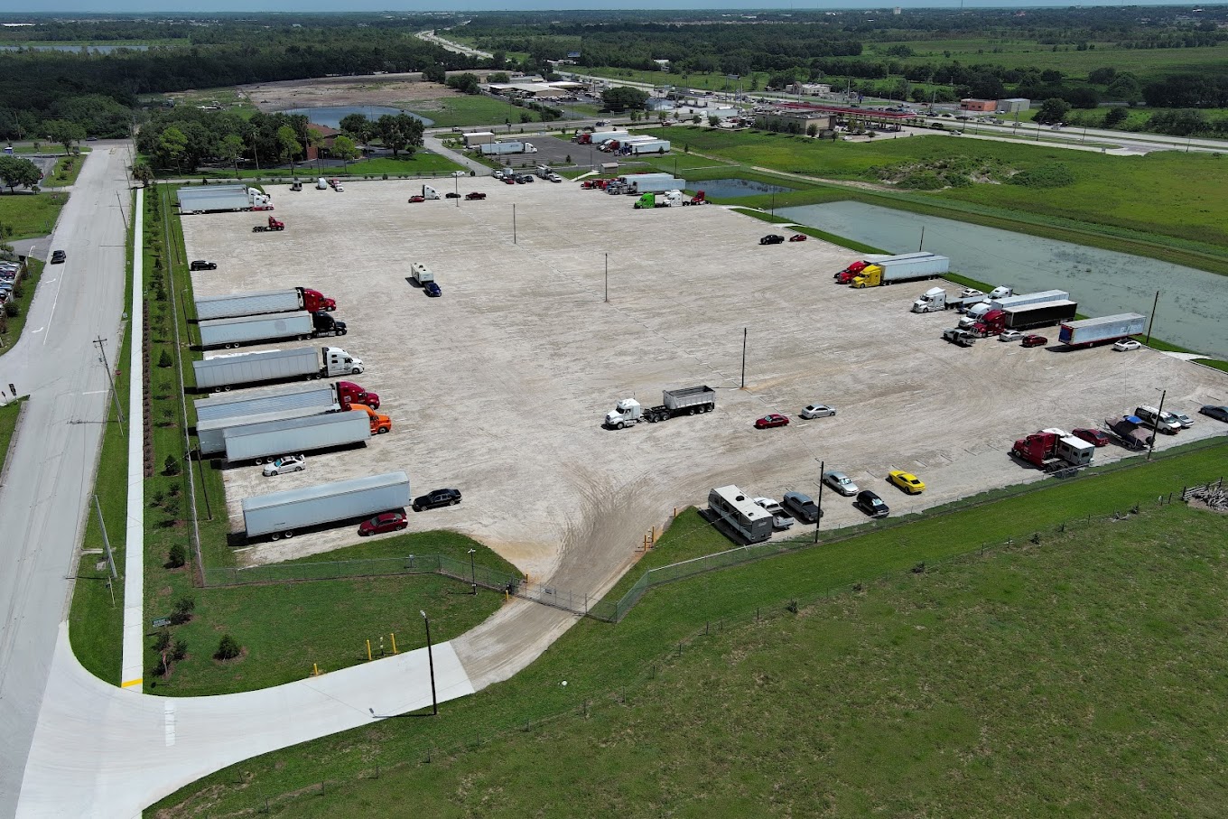 Truck Parking Near Me | TruckParkingClub Tractor trailer parking near me